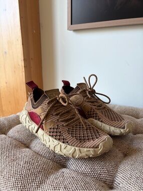 RARE Adidas F/22 Primeknit Raw Gold — Continental sole,Men’s US 4.5 / Women’s ~6